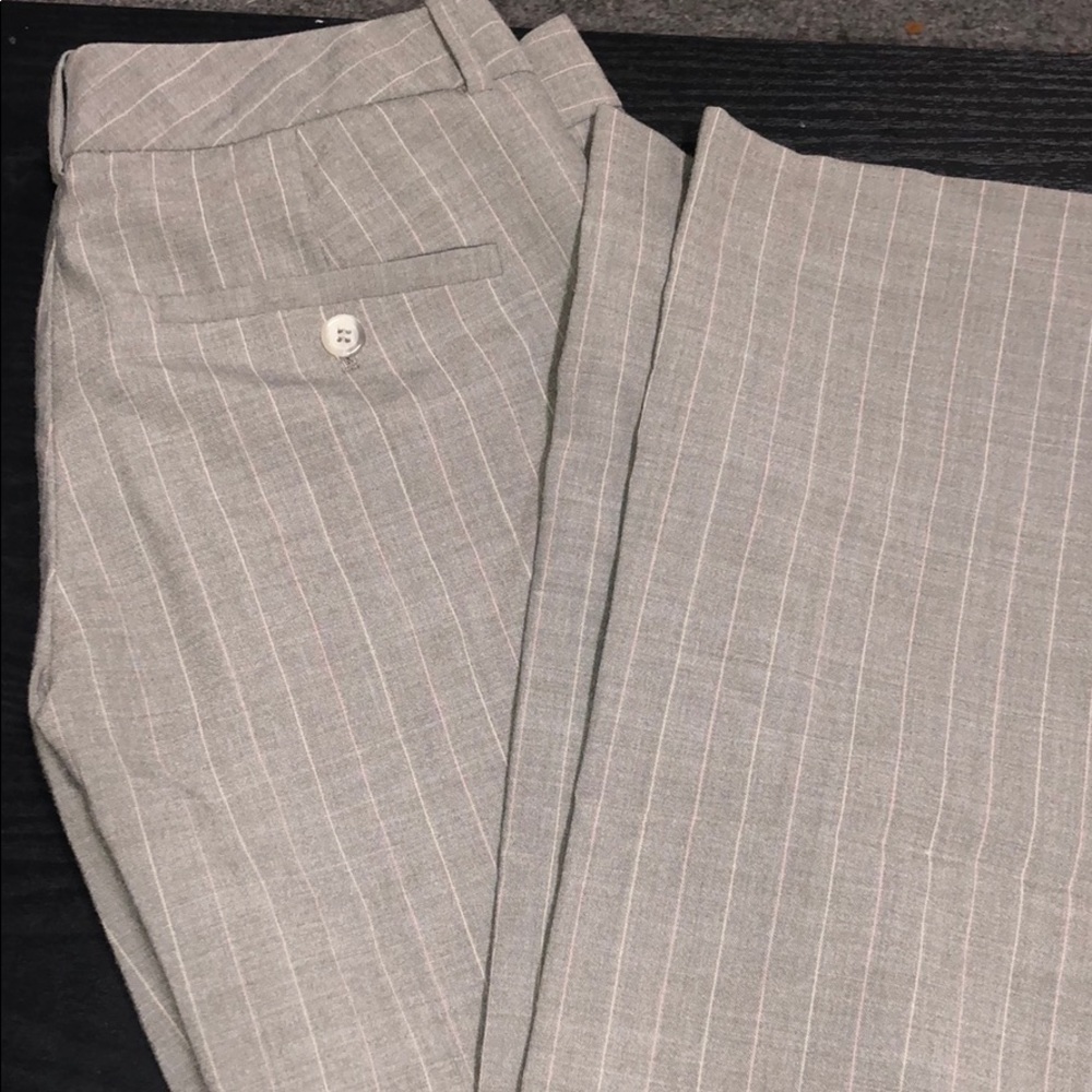 The limited size 0 dress pants